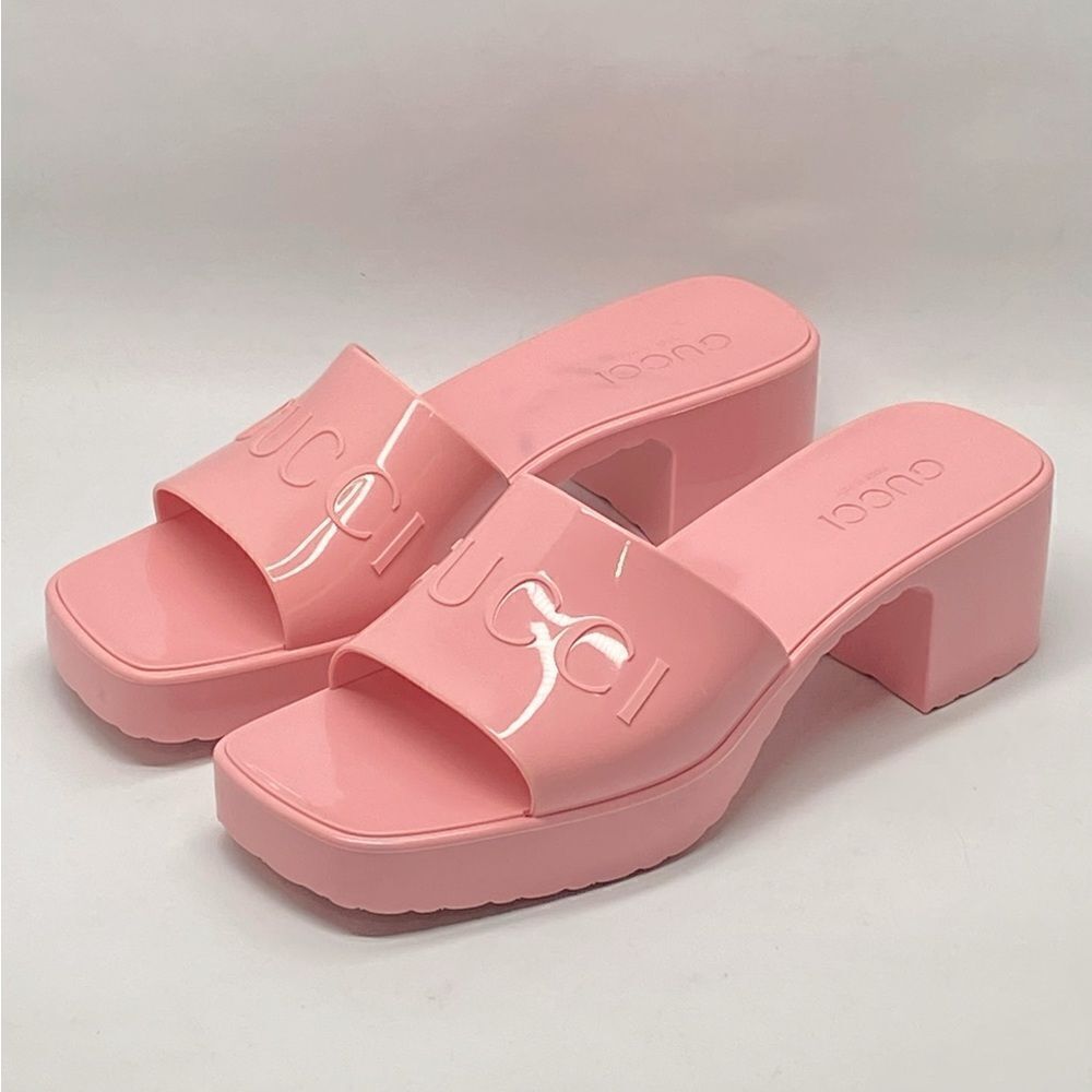 Gucci Pink Rubber Platform Slide Sandals size 37